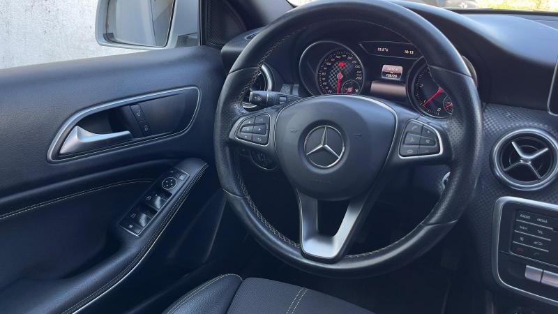 Mercedes Benz A180