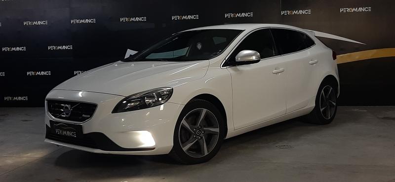 Volvo V40 R-DESIGN