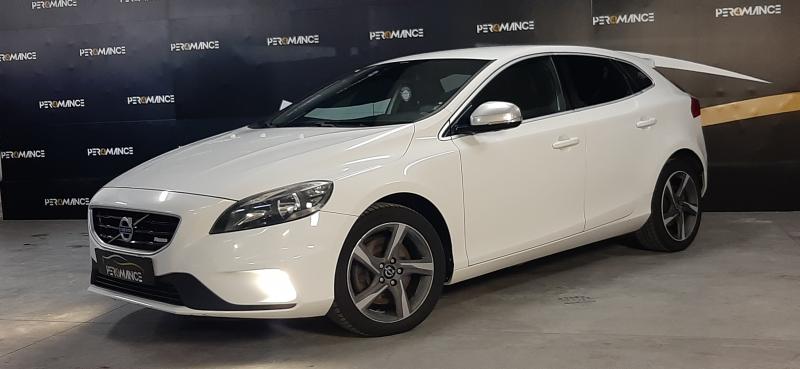 Volvo V40 R-DESIGN