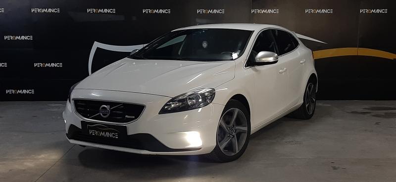 Volvo V40 R-DESIGN