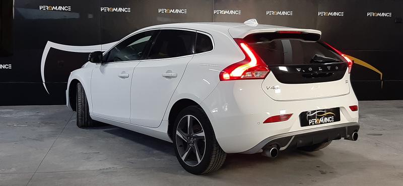 Volvo V40 R-DESIGN